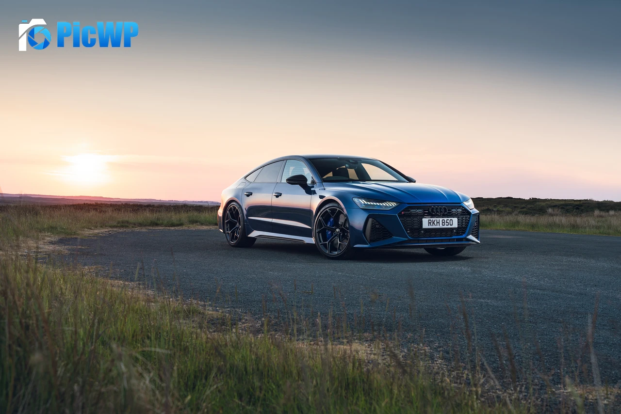 Audi RS 7 Sportback performance Luxury Sedan 5K PC Wallpaper