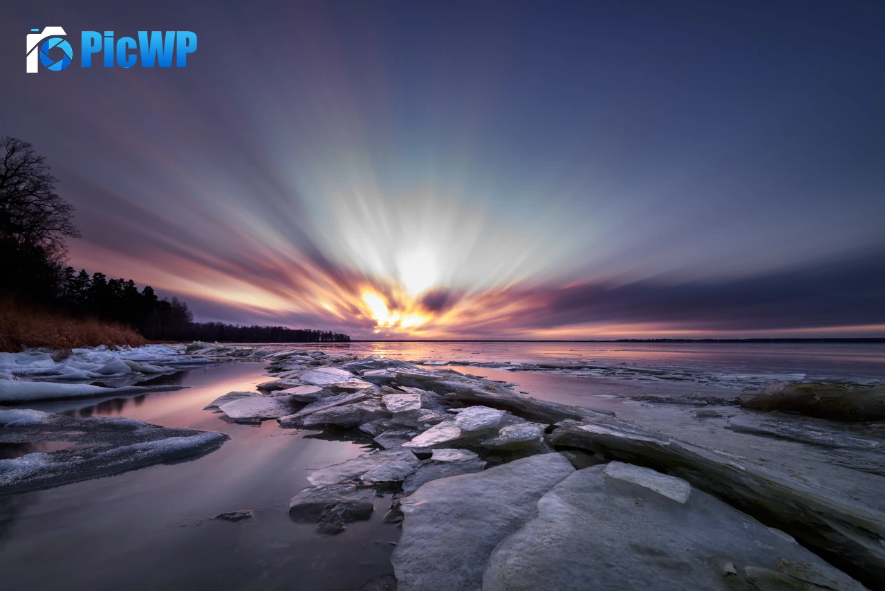 Cold Blue hour 7K PC Wallpaper