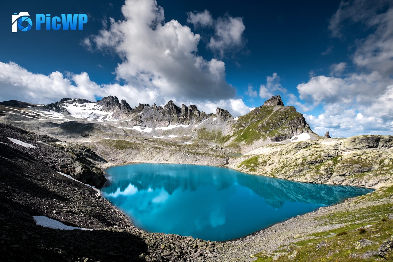 Pizol five lake hike Alps 6K PC Wallpaper