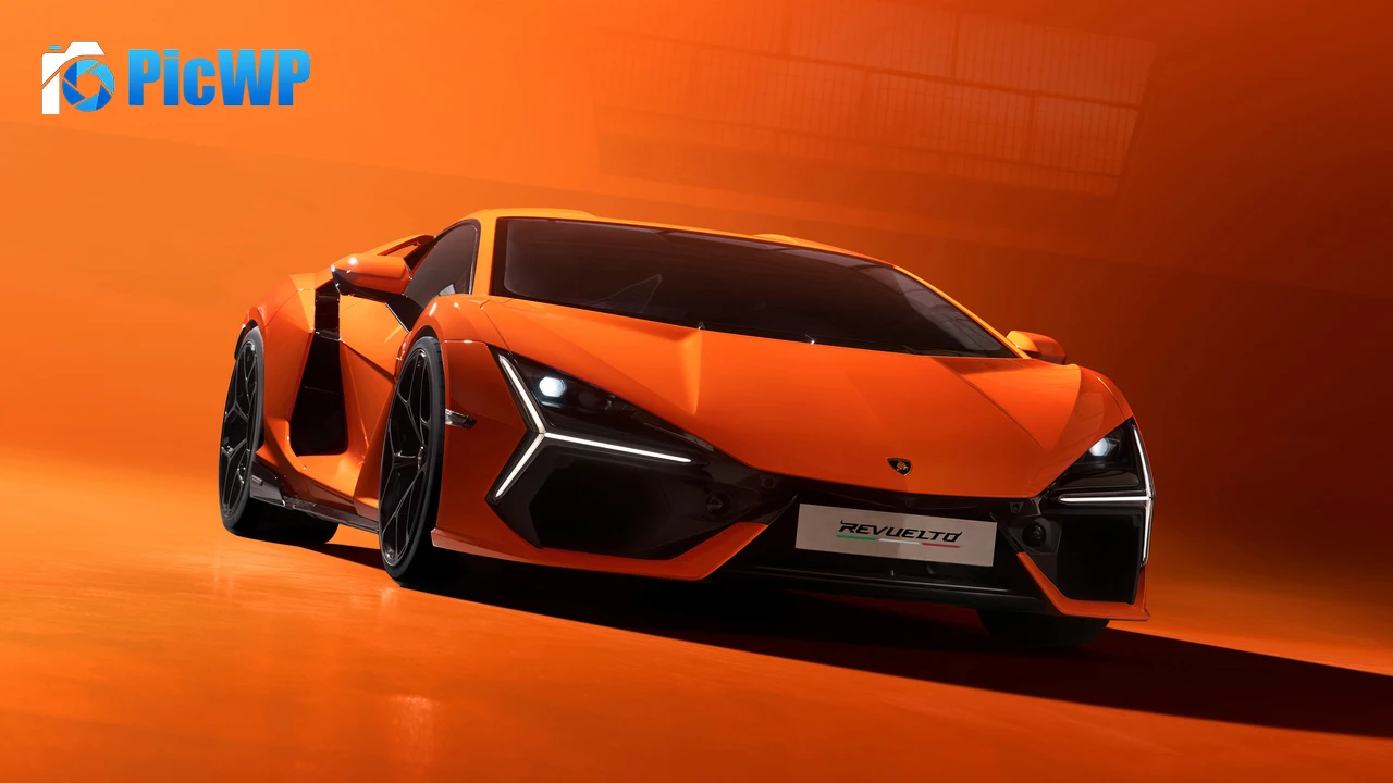 Lamborghini Revuelto Hybrid sports car 8K PC Wallpaper