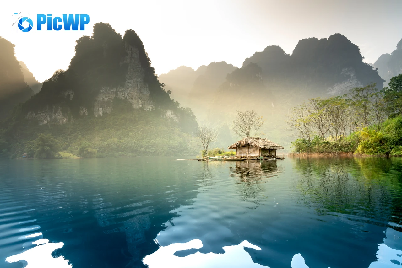 Scenery Body of Water 8K PC Wallpaper