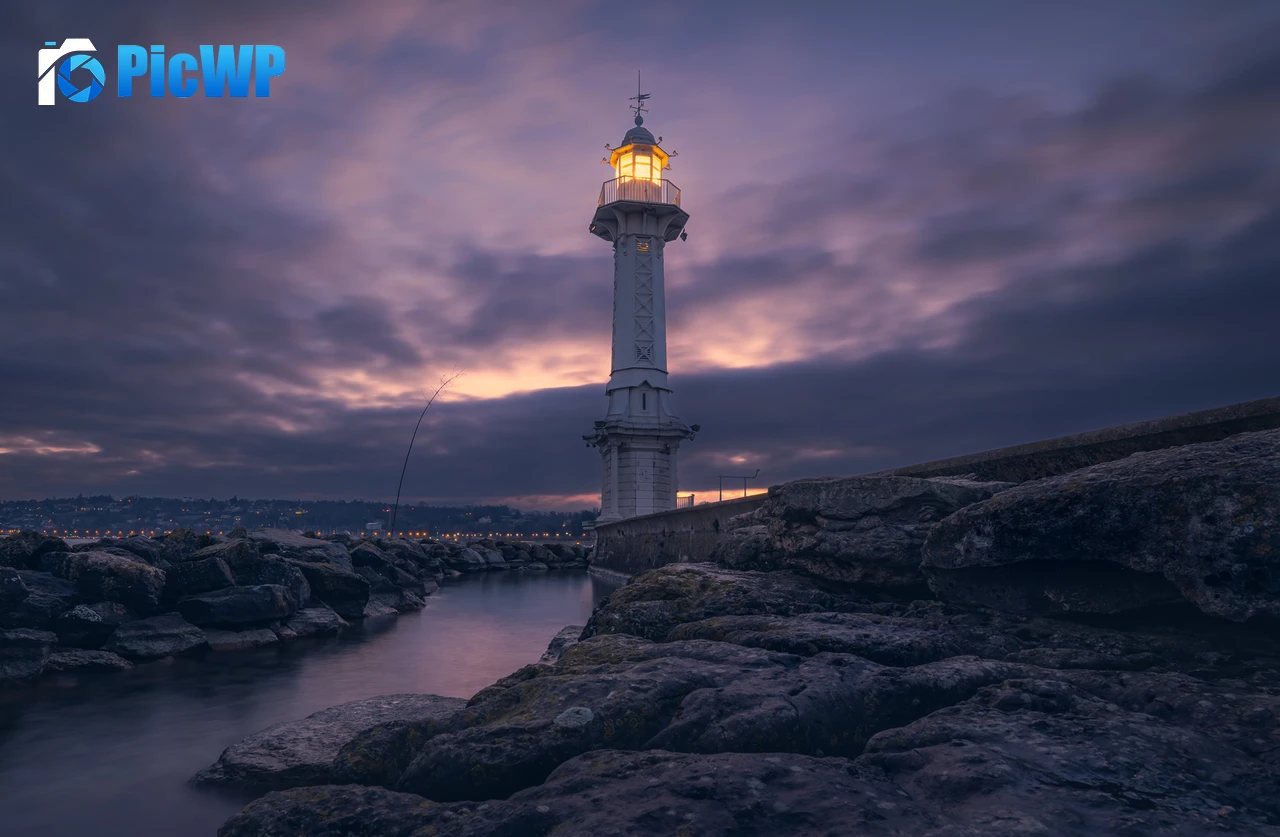 Lighthouse Geneva 4K PC Wallpaper