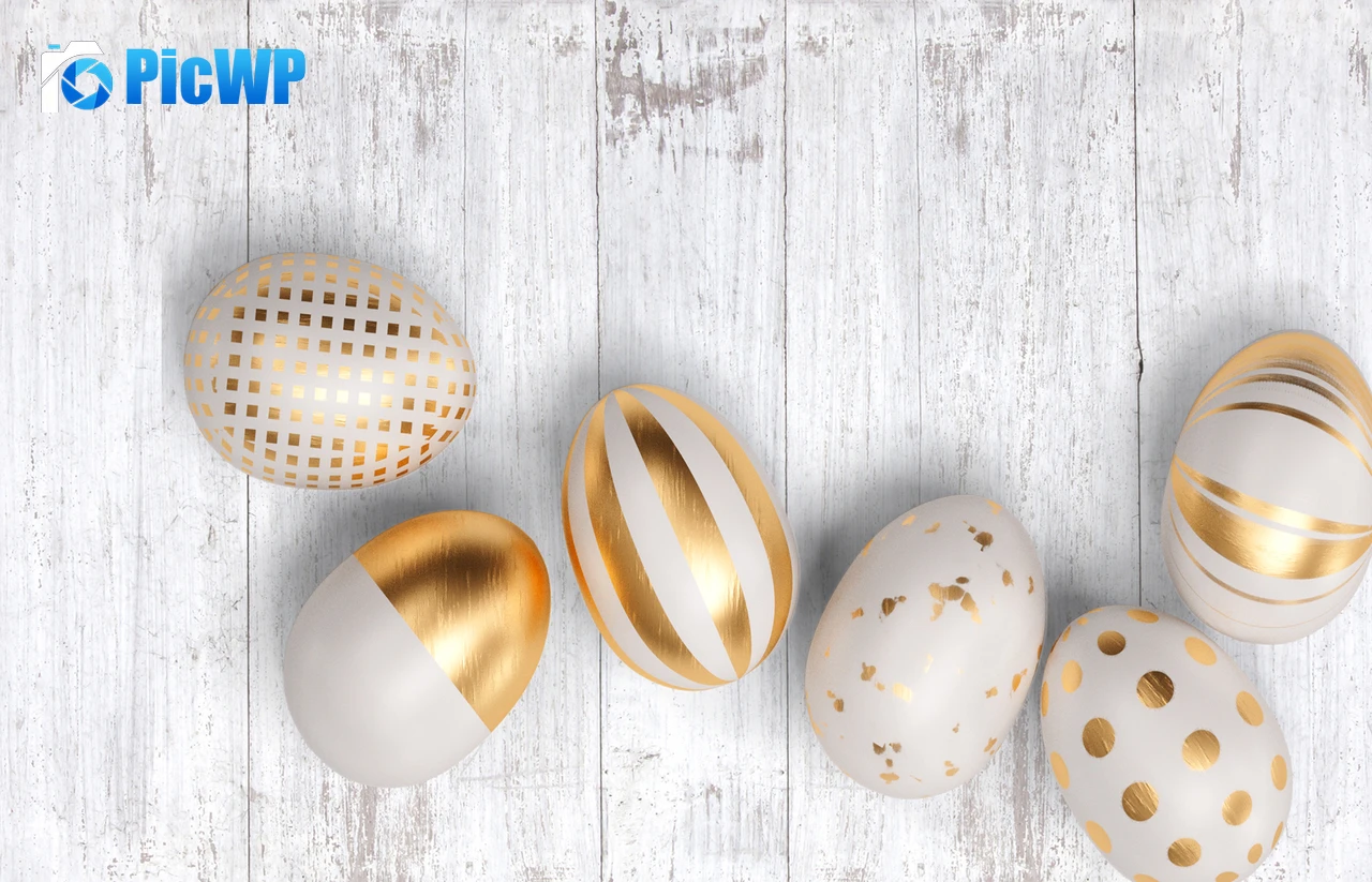 Easter eggs Wooden background 4K PC Wallpaper