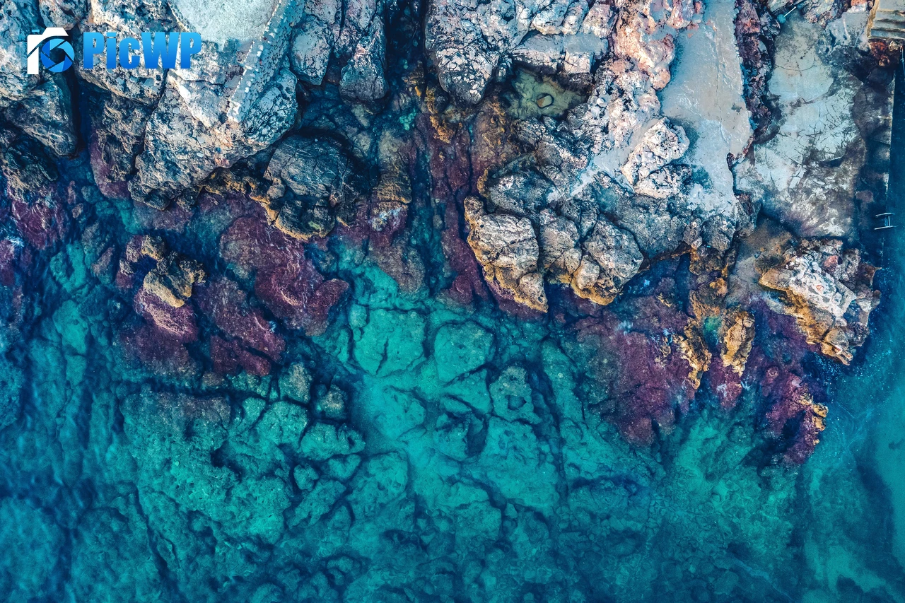 Adriatic Sea Aerial view 6K PC Wallpaper
