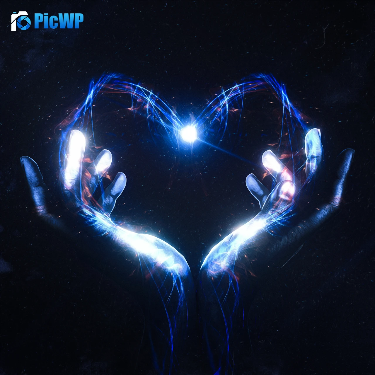 Love heart Hands together 4K Fold Wallpaper