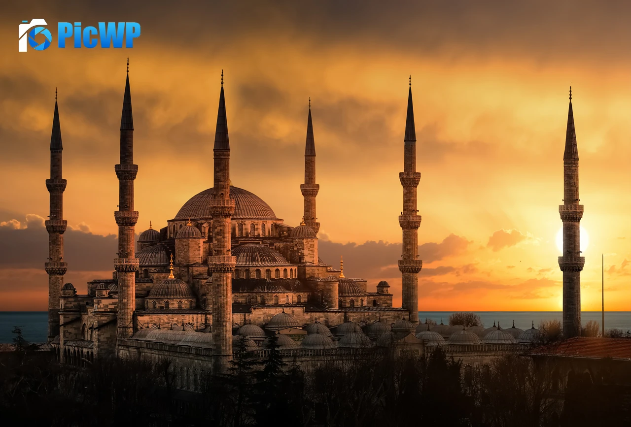 Blue Mosque Sultan Ahmed Mosque 8K PC Wallpaper