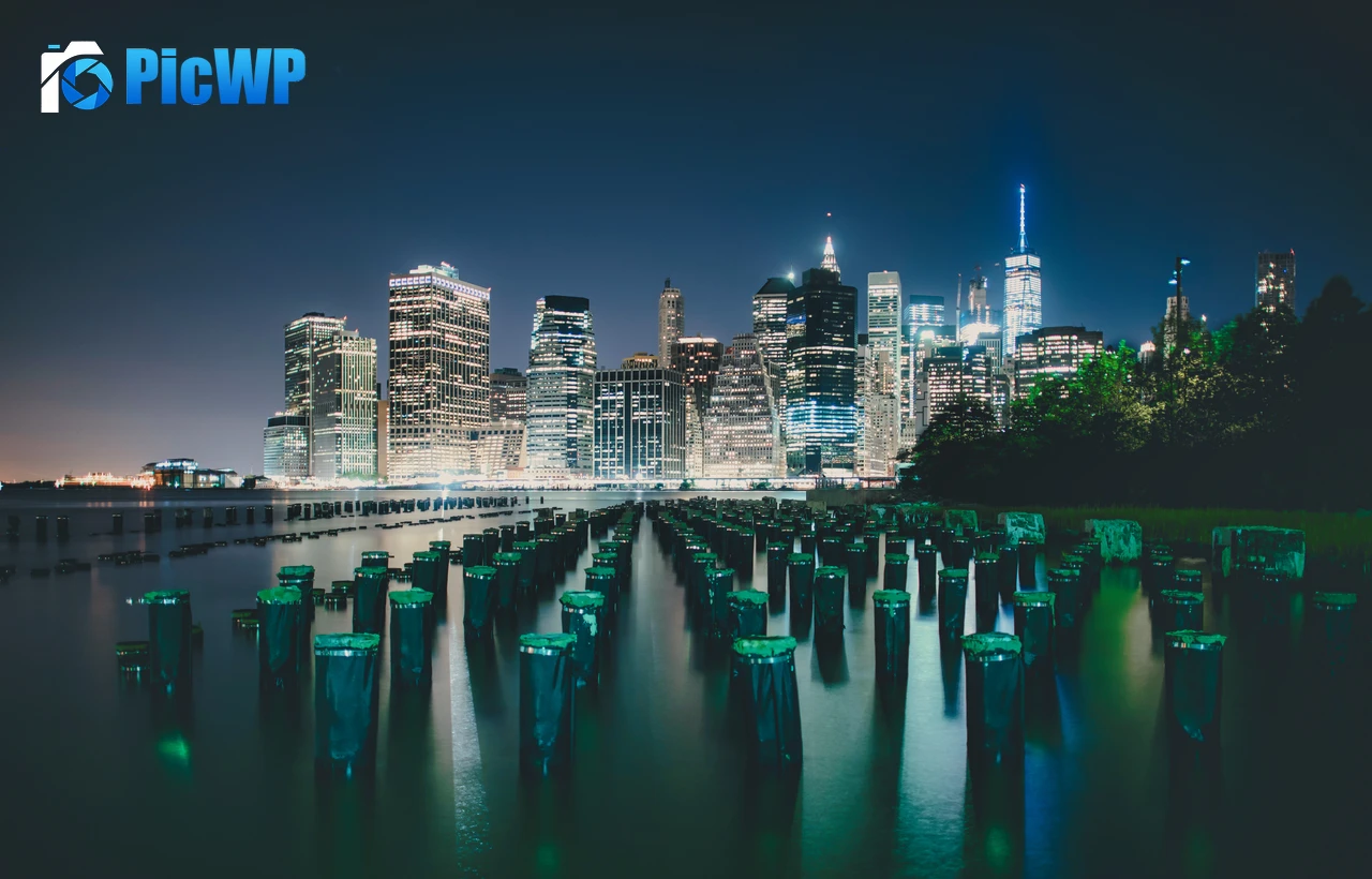New York City Manhattan Skyline 8K PC Wallpaper