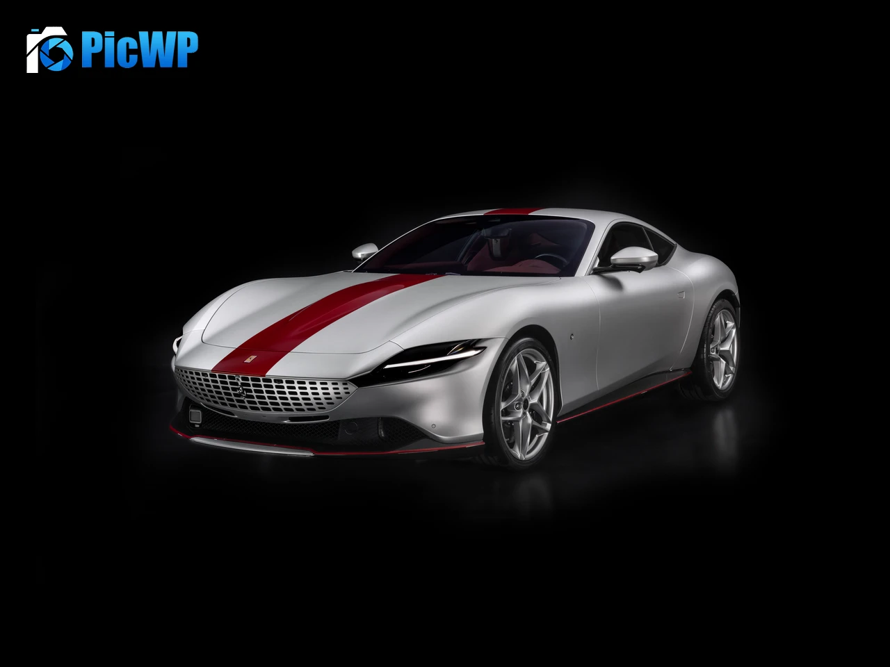 Ferrari Roma AMOLED 8K PC Wallpaper