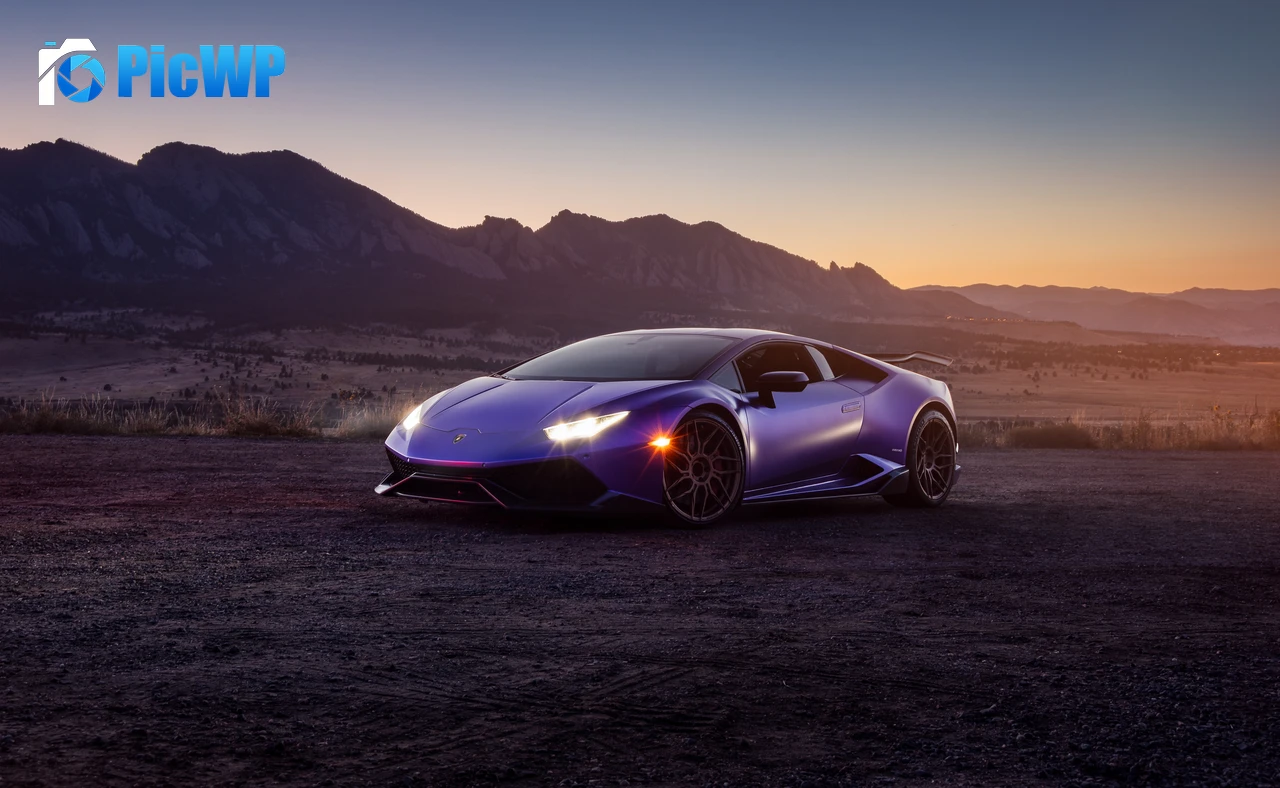 Lamborghini Huracan Landscape 7K PC Wallpaper