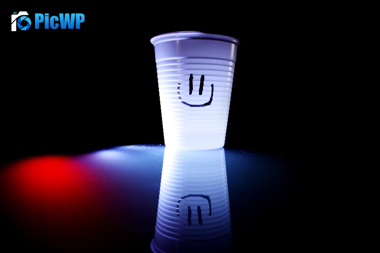 Smiley Plastic 5K PC Wallpaper